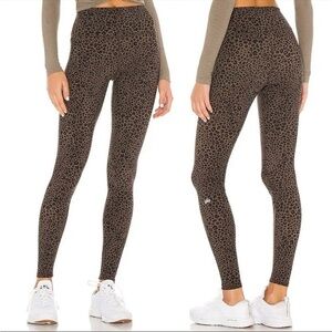ALO Yoga Leopard high waist vapor leggings